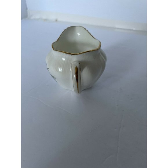 Small Creamer Cup/Very Cute Little Creamer Cup - Picture 4 of 6